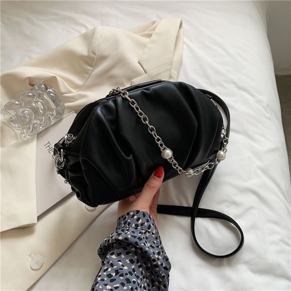 

2021 women's fashion shoulder bag cloud handbag pu leather chain crossbody