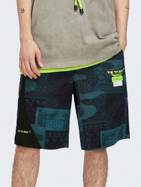 

men letter & patchwork graphic patch detail shorts t8xm#, Black