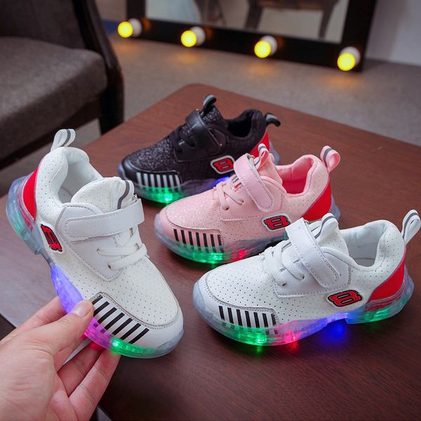 

new spring and autumn childrens led lighting shoes for boys and girls luminous sports and leisure non-slip kids shoes cs167, Black;red