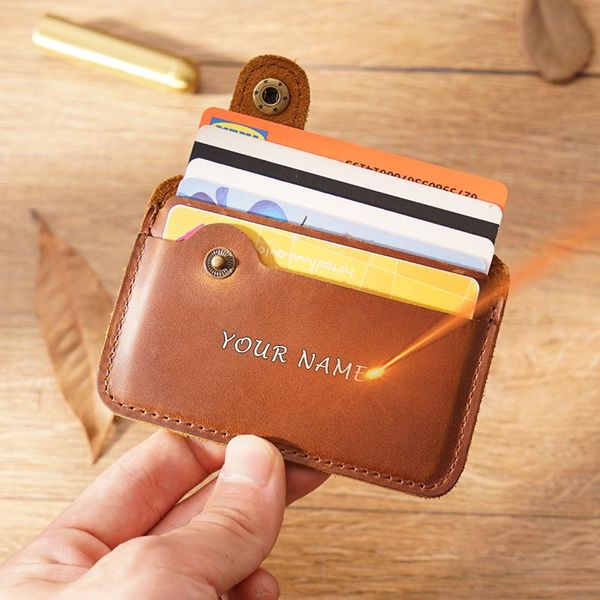 Kart tutucular el yapımı tutucu cüzdanlar Çılgın at deri cüzdan erkekler için kadınlar mini kılıf vintage küçük para çantası ücretsiz gravür