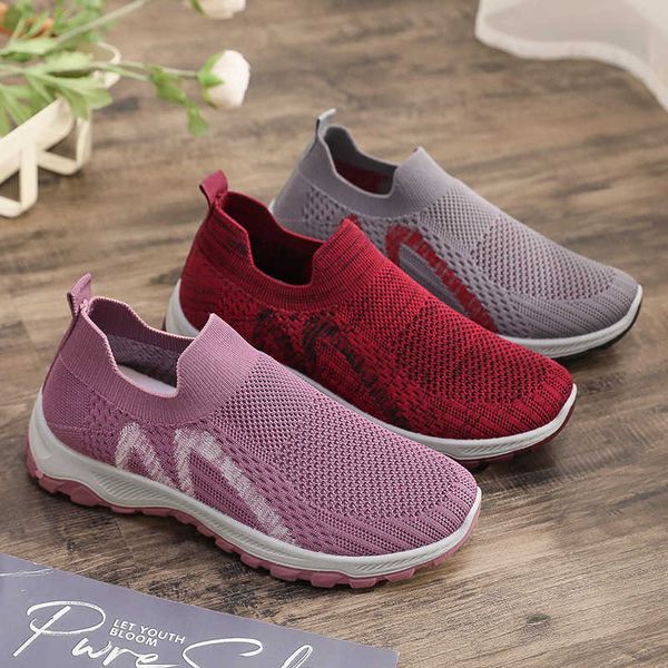 

designer spring and summer shoes for middle-aged old womentraining sneakers
