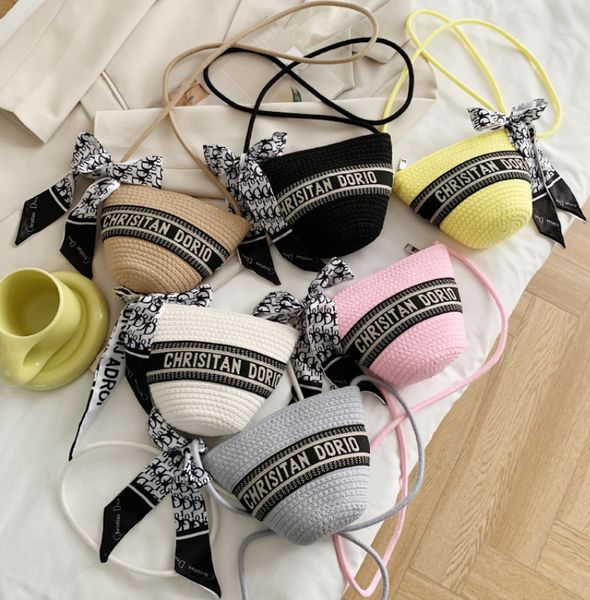 

luxury children grass weaving purse designer kids letter silk scarves one-shoulder bags summer girls princess beach messenger bag a6945, White