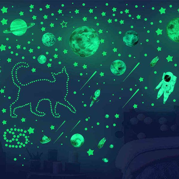 Decke leuchtende Sterne Wandaufkleber für Kinderzimmer Kinder Sternenhimmel Astronaut Mädchen Junge Schlafzimmer dekorative Vinyl-Zubehör 211112