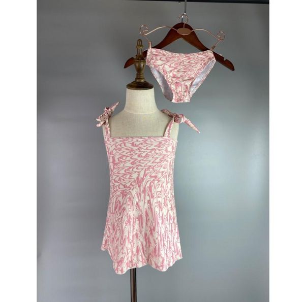 

kids girls one piece child cute bikini sleeveless tie swimsuit split fashion letter printed beach chidren swimwear summer 2021