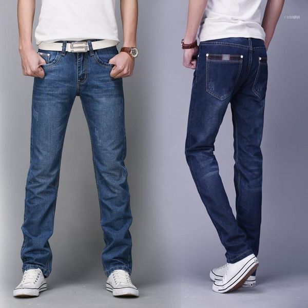 Herren-Jeans 2021, Sonderangebot, begrenzter Reißverschluss, Baumwolle, Mann im Namen einer geraden Hose und in schmaler Taille, vier Hosen, Größe 1