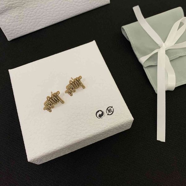 

factory specials aa 2021 new diamond studded letter earrings net red same temperament necklace bracelet female, Golden