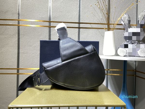 

2021 saddle bag fashion leather canvas bag backpack men cool senior men women solid color handbag cross-body bag 2021 bags