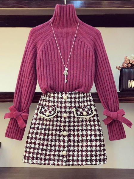 

two piece dress winter 2021 turtleneck sweater + woolen plaid skirt two-piece suit, White