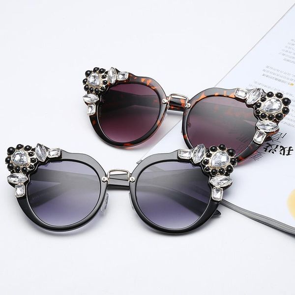 

fashion seaside holiday flower round sunglasses pearl uv protection trendy texture frame design women's, White;black