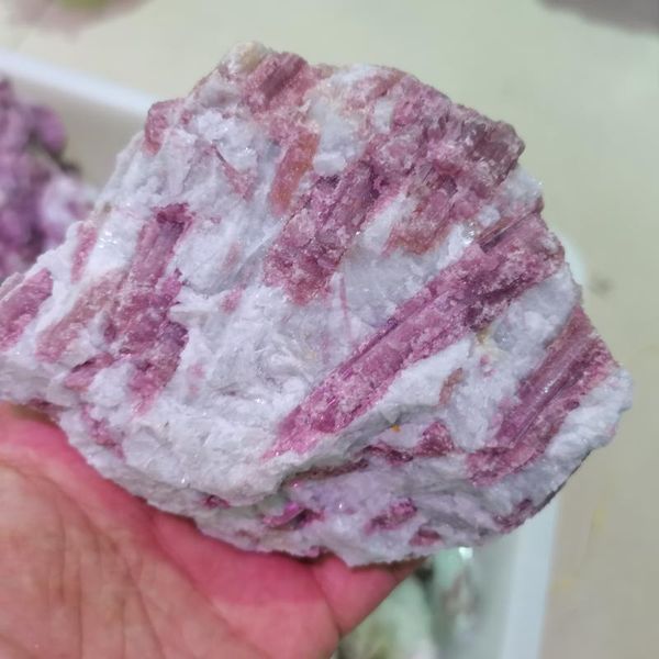 

decorative objects & figurines 80-560g 1pcs natural tourmaline of plum blossom crystal cluster mineral specimen healing stones for teaching