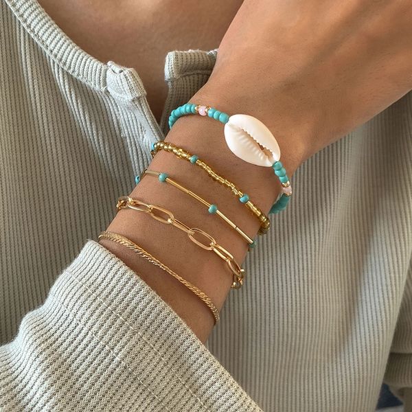 Weibliche Boho Natürliche Shell Sommer Armband Set für Frauen Kreis Strang Perlen Kette Armreifen Gold Farbe Charme Schmuck Geschenke