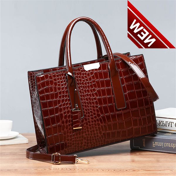 

pantent leather messenger bags crocodile female crossbody shoulder hand for women 2022 ladies handbags