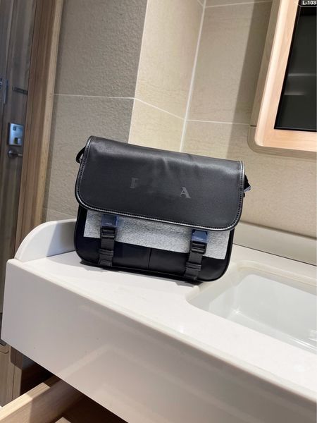 

2021 handbags new women men's luxurys single shoulder bag with double buttons le1l