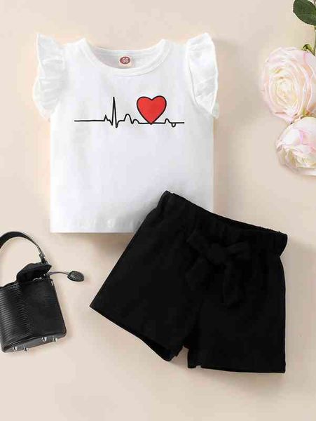 

baby heart print ruffle tee with shorts she, White