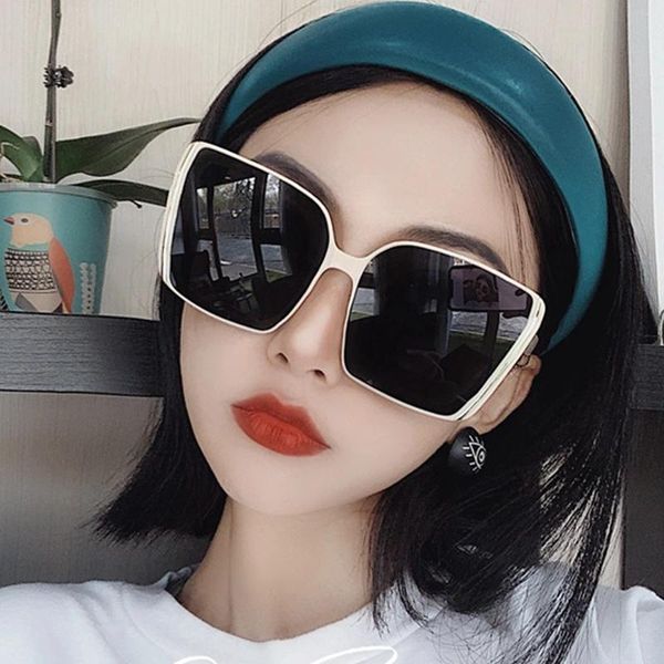 

sgyouwant woman fashion 2021 how sunglasses luxery sunglasses women beach sun shade trend ladies outdoor, White;black