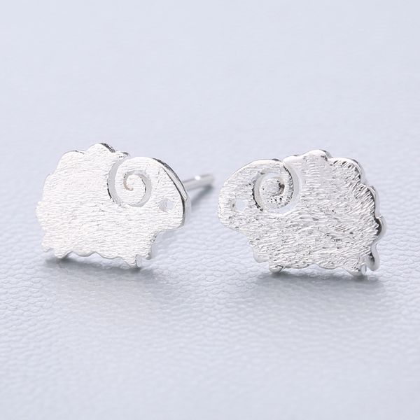 

stud various styles of luxury style earrings tf25, Golden;silver