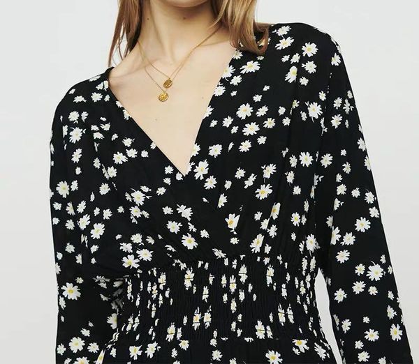 

casual dresses v neck daisy print long sleeve dress with gathring waist, Black;gray