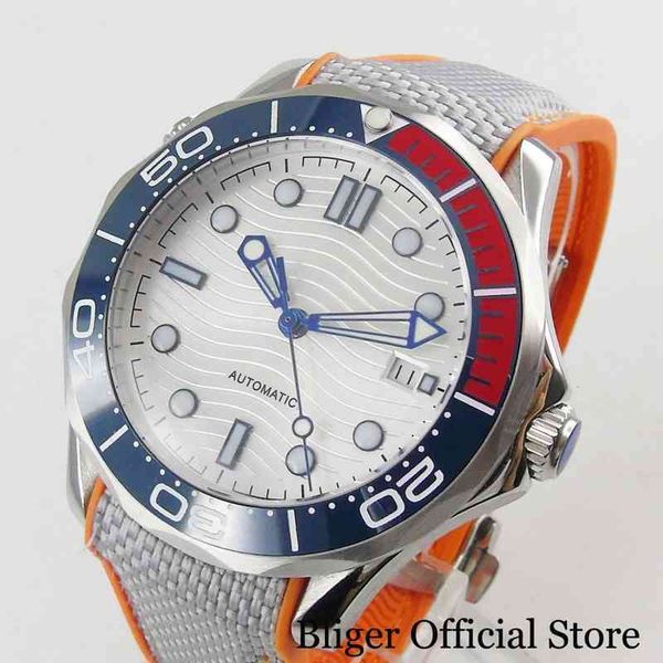 

with automatic watch luxury 41mm white dial rubber band mechanical, Slivery;brown