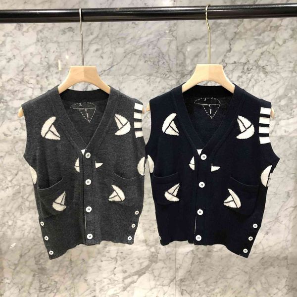 

high version style vest wool v-neck cardigan children's sweater, White