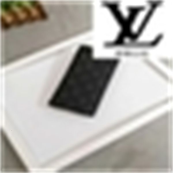 

m60697 classic black spend wallet real leather compact long wallets chain wallet pouches key card holders phone cases, Red;black