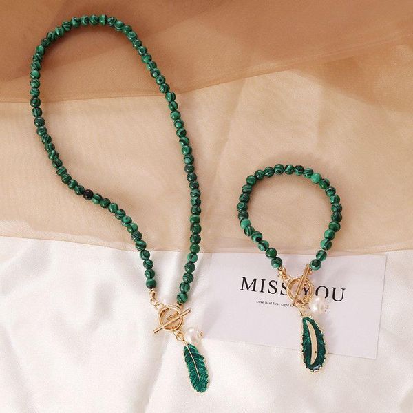 

chokers malachite alloy leaves pearl drop oil women necklace retro fashion green color stone pendant accessories wholesale, Golden;silver
