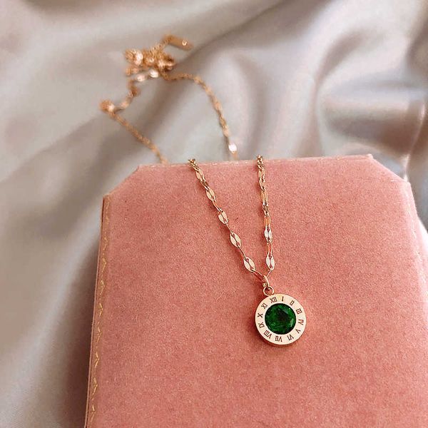 

luxury titanium and stainless steel women's necklace with green roman numeral chain, fashion, clavicle, Silver