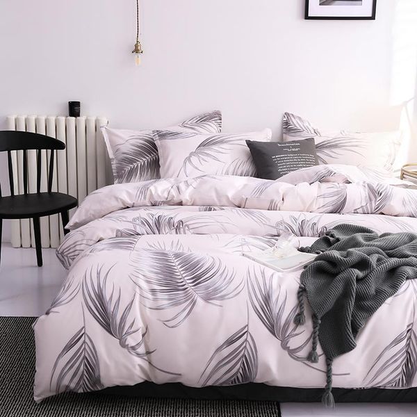 

feather grey white modern europe style luxury comforter bedding set fashion king  twin size bed linen duvet cover sets gift