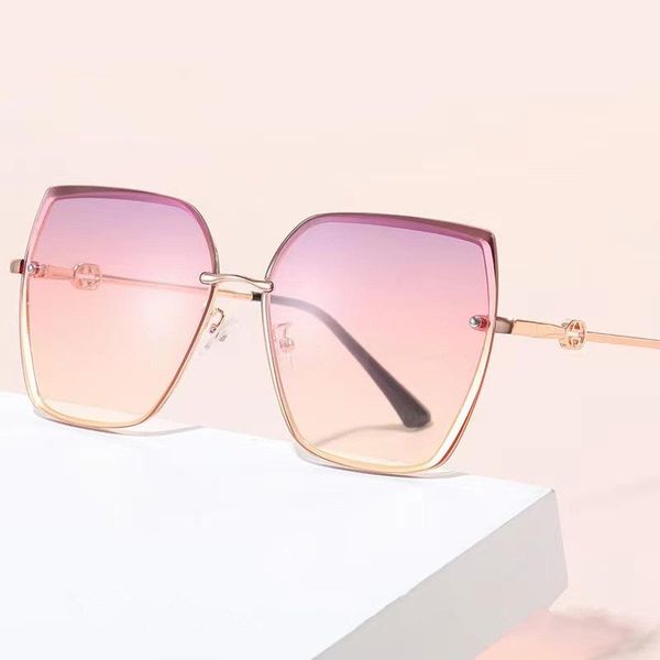 

outdoor eyewear women oversized square 2021 gradient brown pink rimless sun glasses for female gift brand designer uv400