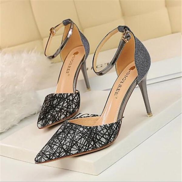 

classics bling pointed toe sandals 2021 women's wedding sequined cloth fashion buckle shallow high heels shoes women, Black