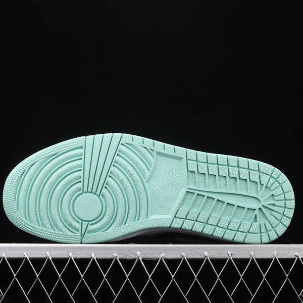 

2021 jumpman women's basketball shoes men's 1 s low emerald toe outdoor sports2bfk