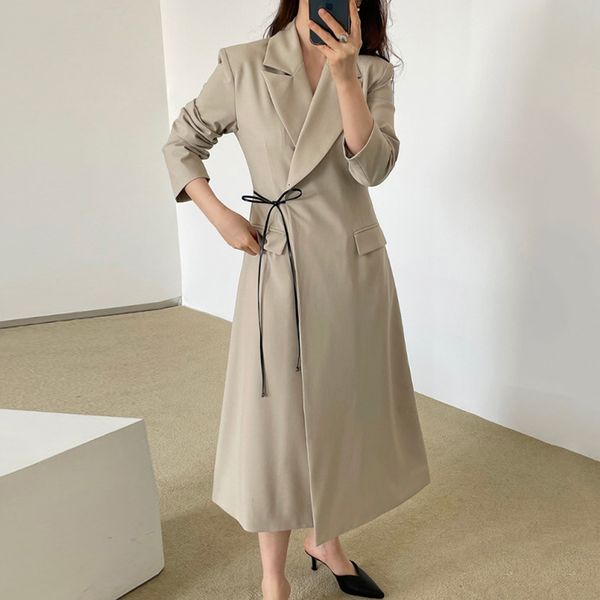 

women's trench coats [ewq] gravata borboleta feminina de outono, estilo coreano, chique, com lapela, fechamento cintura, cor sÃ³lida, ma, Tan;black