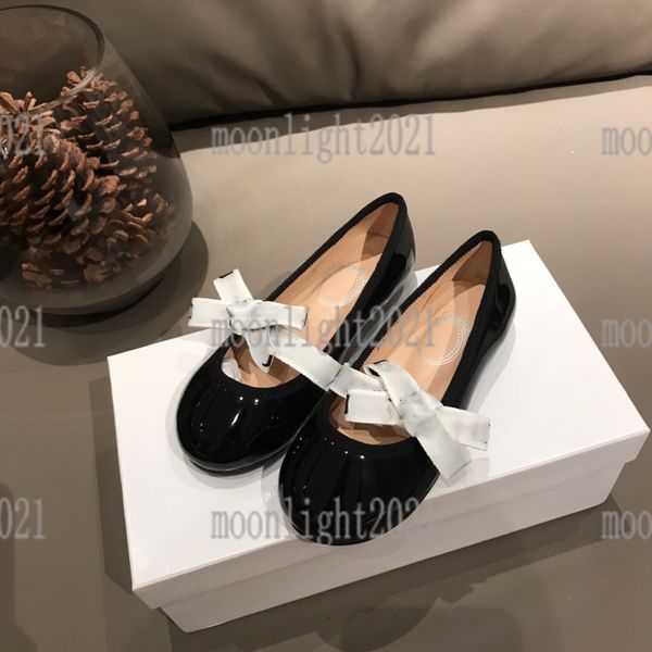 

babys kids princess sneakers girls shoes bow tie black ballet shoes imported patent leather for 1-3 years baby size 20-25, Black;red