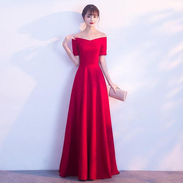 

floor-length red lady v-neck pleated dresses elegant slim bride wedding party toast dress banquet satin skirt evening gown ethnic cloth