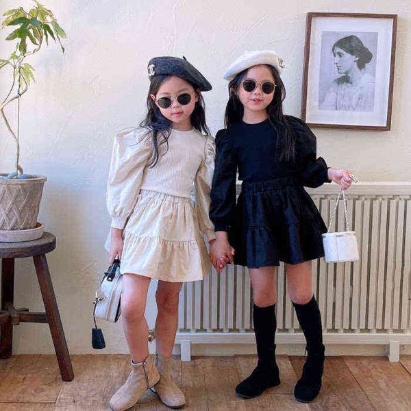 

2022 spring new children's wear korean girls' dress korean children's short skirt bubble sleeve matching shirt set g220217, White