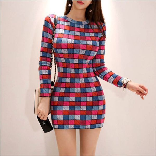 

autumn runway knitted dress women's multicolor plaid block sweater dress female long sleeve o neck bodycon mini dress 210514, Black;gray