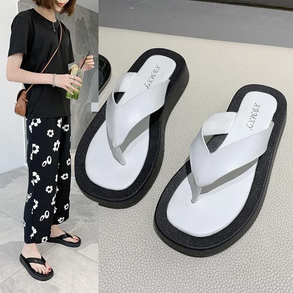 

summer casual flat bottom flip flop with color matching clip toe slippers, Black
