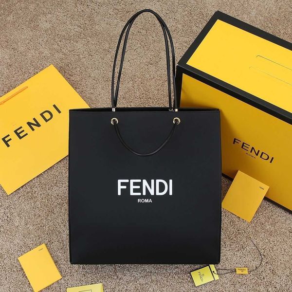 

light 2021 new bag women's fashion versatile single shoulder bag texture classic leisure bucket messenger zly