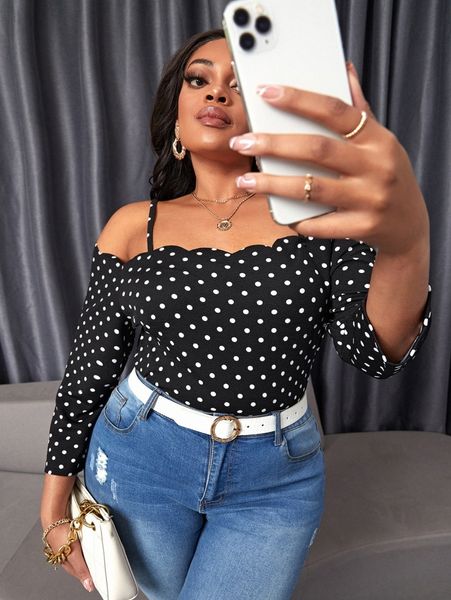

plus polka dot scallop trim cold shoulder tee e8ql#, Black