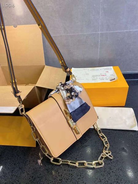 

digner's women's single shoulder bag with cow leather gift box packaging