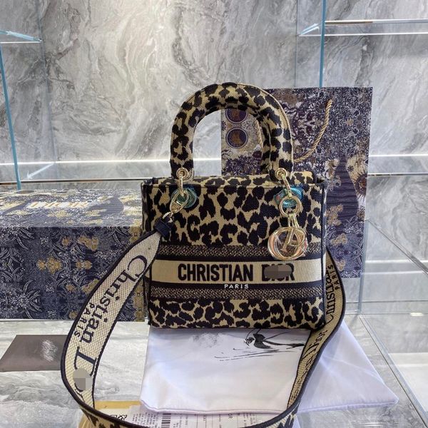 

[level version]2021 leopard embroidery canvas princess bag contract spring summer autumn winter handbag one shoulder women's women luxu