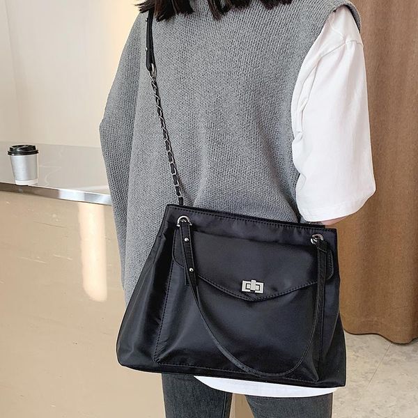 

cross body shoulder bag with nylon chain for women, small bracelet leisure