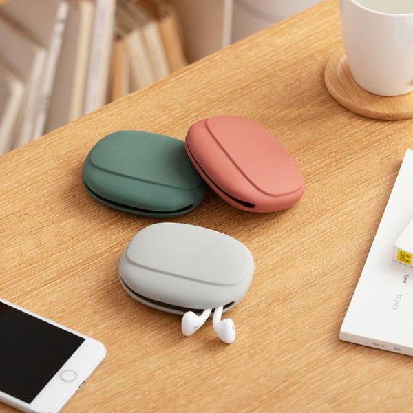 

storage bags 2021 est simple and stylish mobile phone data cable finishing bag silicone earphone box small object cute