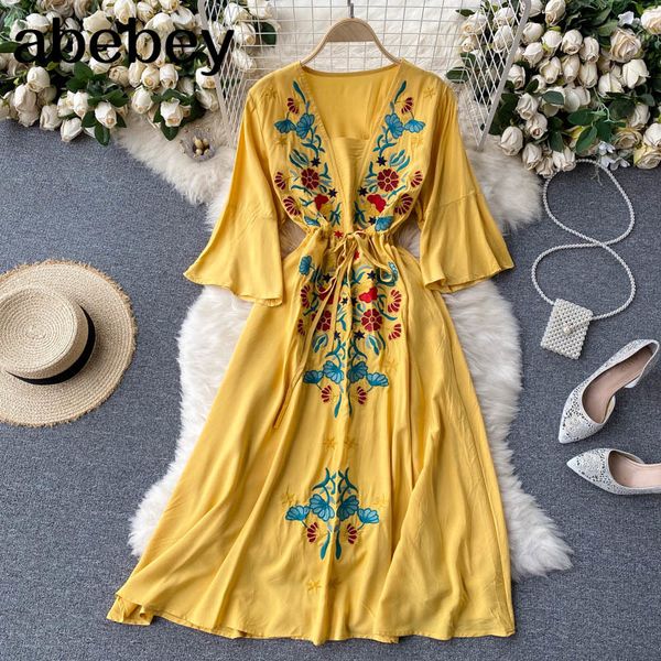 

retro embroidery flower dress women chic flared sleeve v neck a-line spring korean bohemian vacation midi 210512, Black;gray
