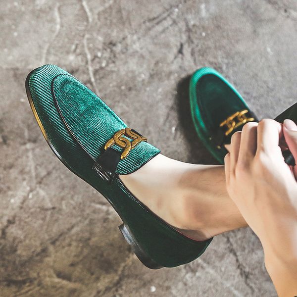 

414243 size mens gold buckle peas shoes small leather shoes british pointed youth breathable korean style tide hair stylist mens shoes, Black