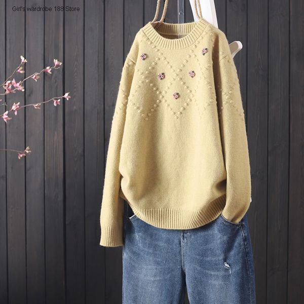 

women's sweaters products in autumn and winter: loose leisure core spun yarn round neck pullover long sleeve sweater for wear art, White;black