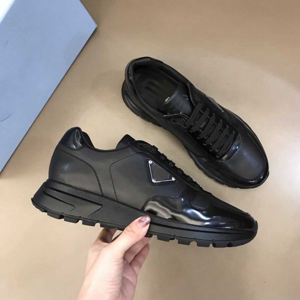 

luxury designer men casual shoes authentic metal trample lazy dress shoe buckle shoes running mens sports [with box] au12, Black