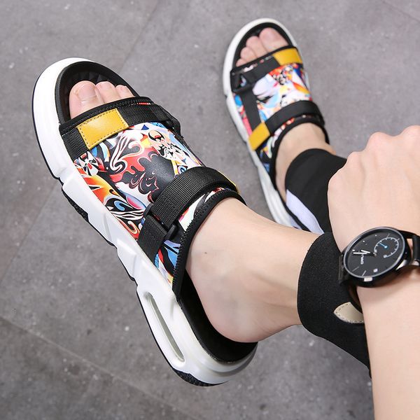 

korean fashion brand slippers slippers wear trend outdoor personality men's net red sandals lazy leisure r757, Black