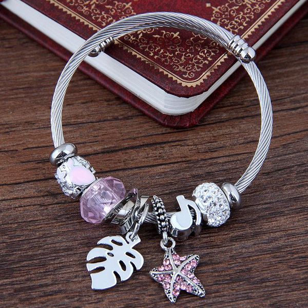 

link, chain 2021 stainless steel diy beaded crystal star five-pointed pendant multi- leaf open bracelet sbr210081, Black
