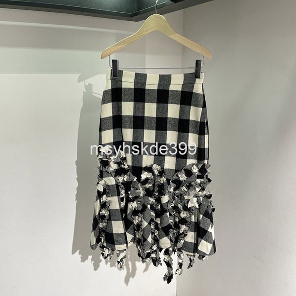 

two piece dress 5522 niche 21 autumn and winter high waist black white contrast check medium length skirt irregular splicing women's fa