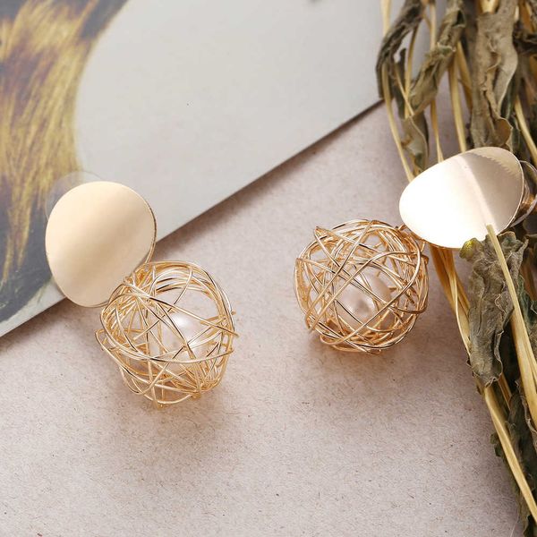 

earrings creative knitting ball artificial pearl earrings, Golden